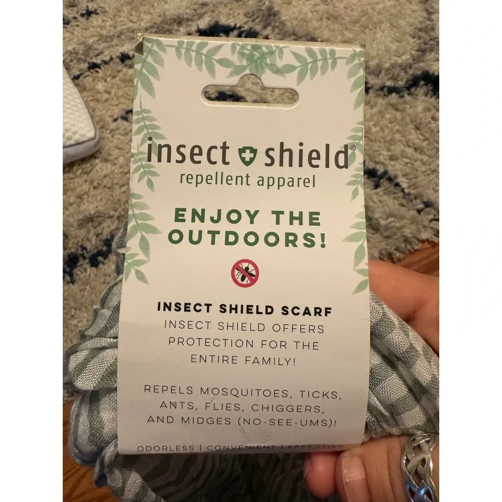 Hadley Wren Insect Shield Scarf Green White Striped Repellent Apparel NWT